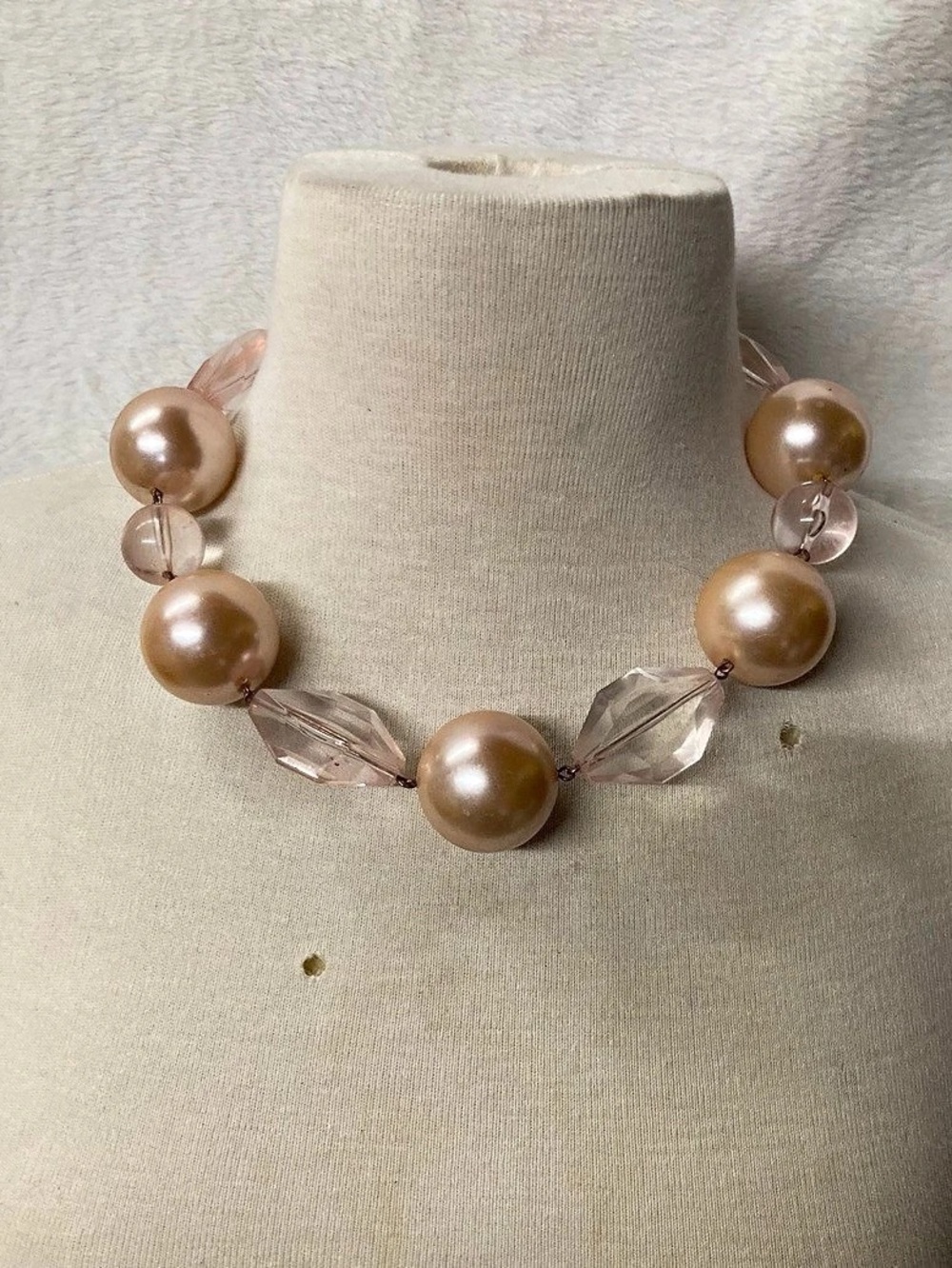 Pearl-Style Beaded Statement Necklace in Brown & Pink